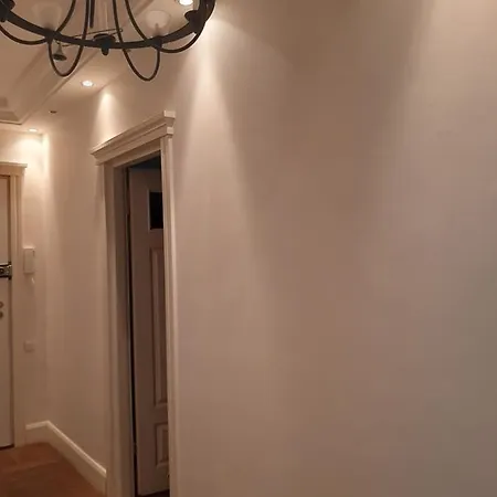 Apartament Mtp Kamienica Grottgera 85m2 아파트 포즈난