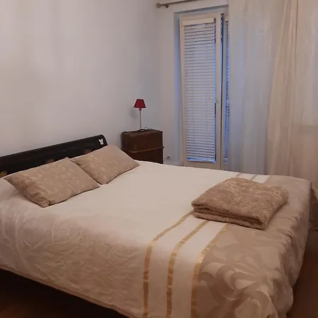 Apartament Mtp Kamienica Grottgera 85m2 아파트 포즈난